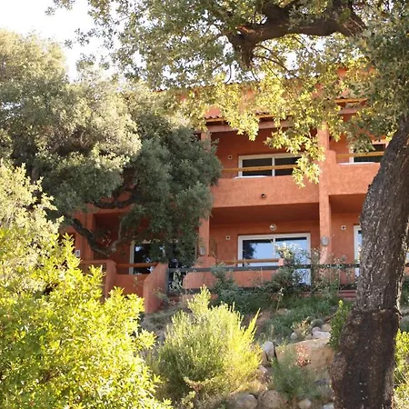 2 People With Air Conditioning Near Porto Vecchio From 49 Day Apartment *